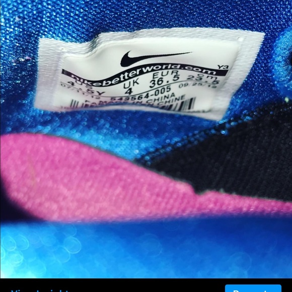 Lebron sneakers - Picture 2 of 2